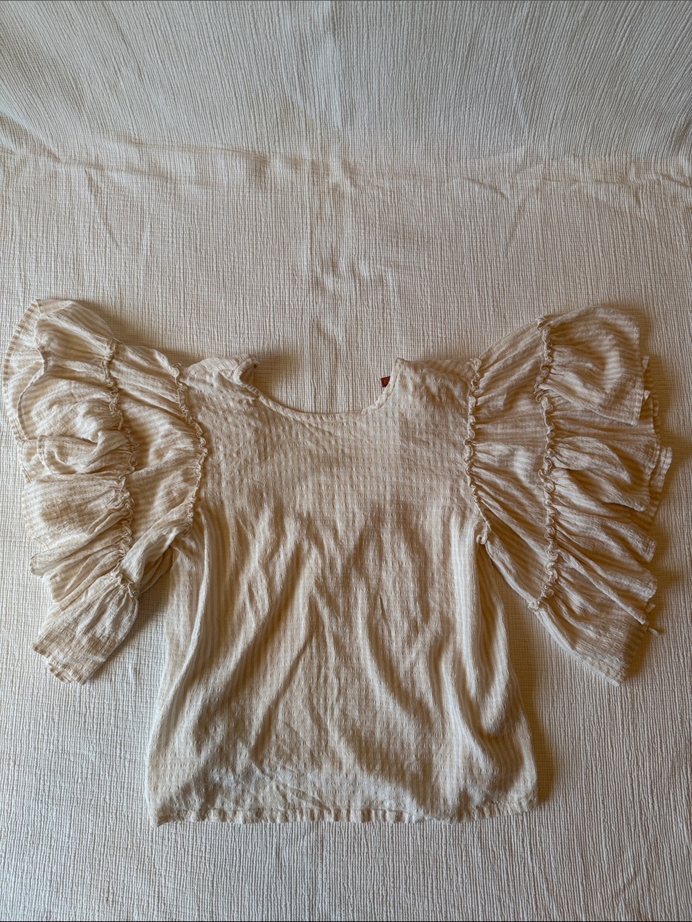 Pilcro Cream Ruffled Puff Sleeve Blouse